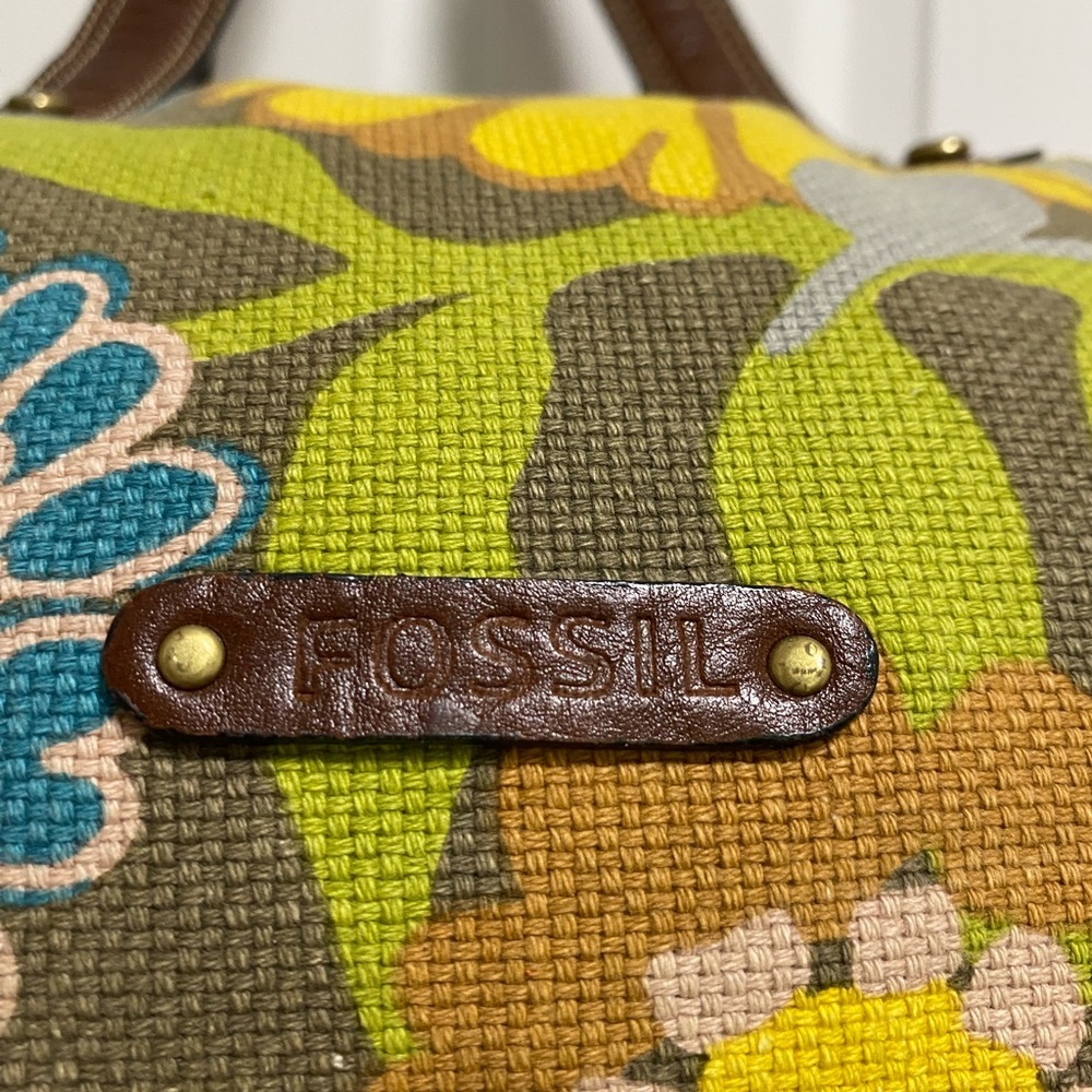 Fossil Vintage Floral  Canvas Tote Bag with Brown Accents - Picture 3 of 7